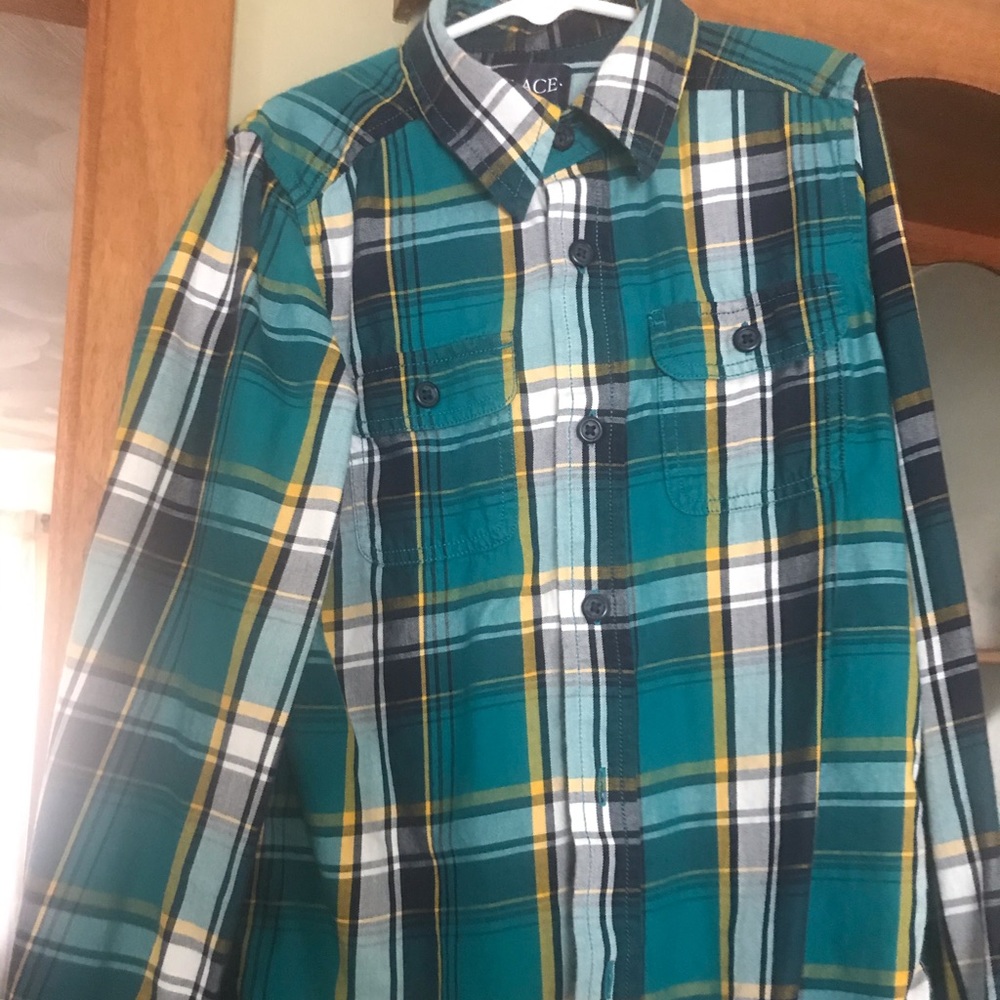 Boys top
